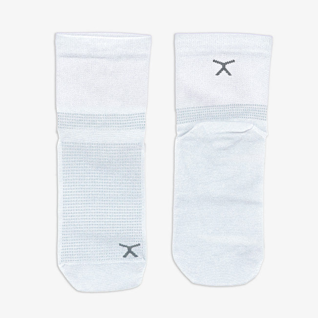 AdaptSoc Pro Quarter 3-Pack - Performance Socks