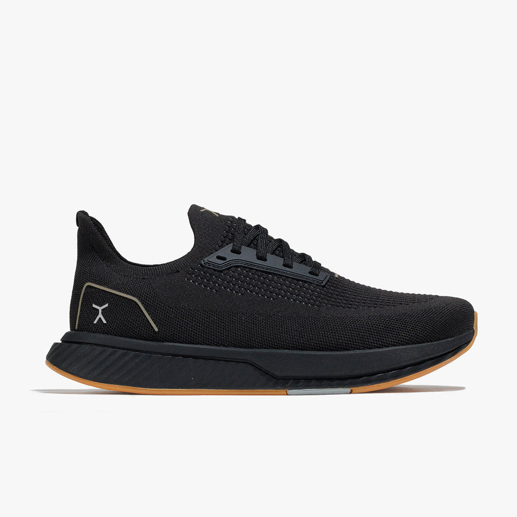Adapt Runner - Black/Gum - Everyday Runner