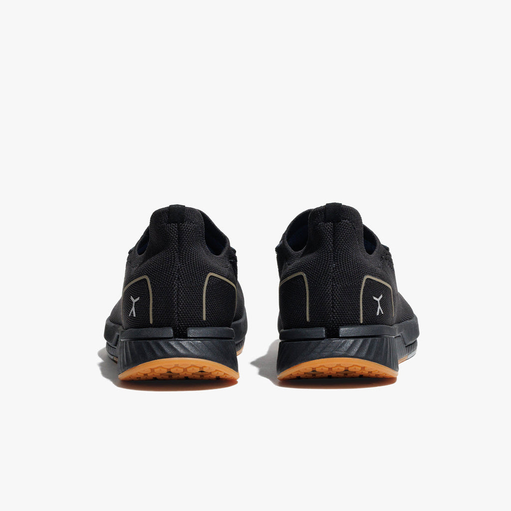 Adapt Runner - Black/Gum - Everyday Runner