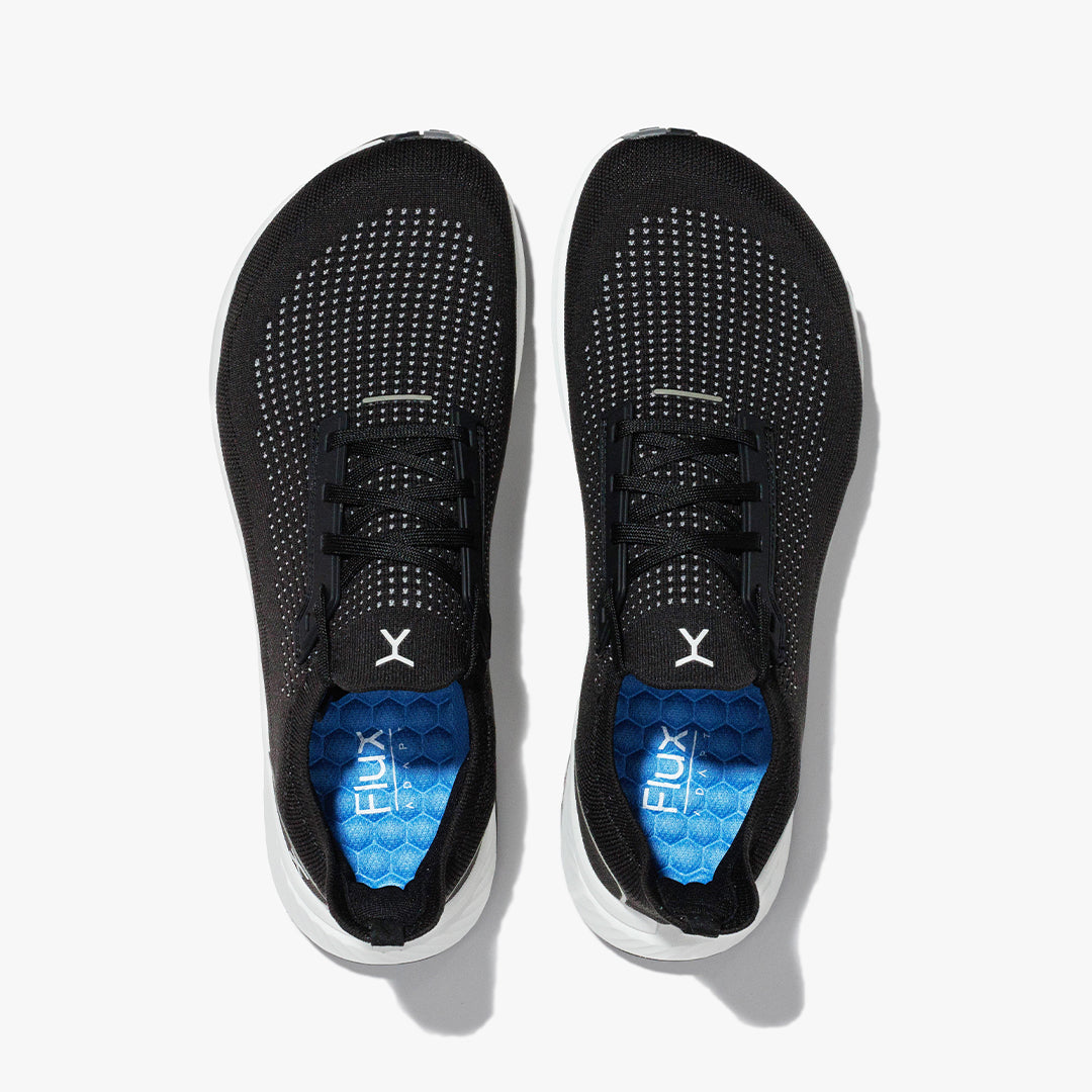 Adapt Runner - Black/White - Everyday Runner