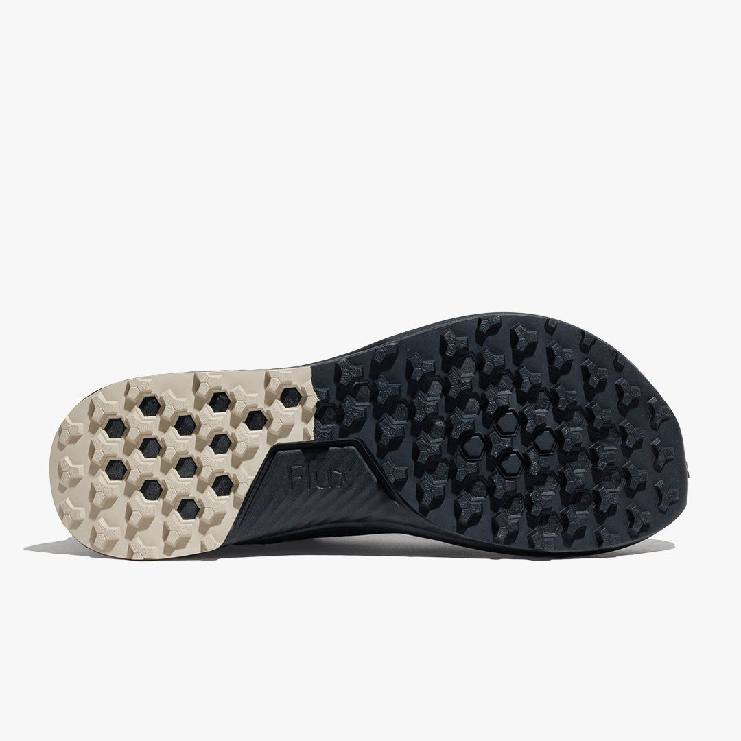 Adapt Trail Runner - Black - Trail Performance