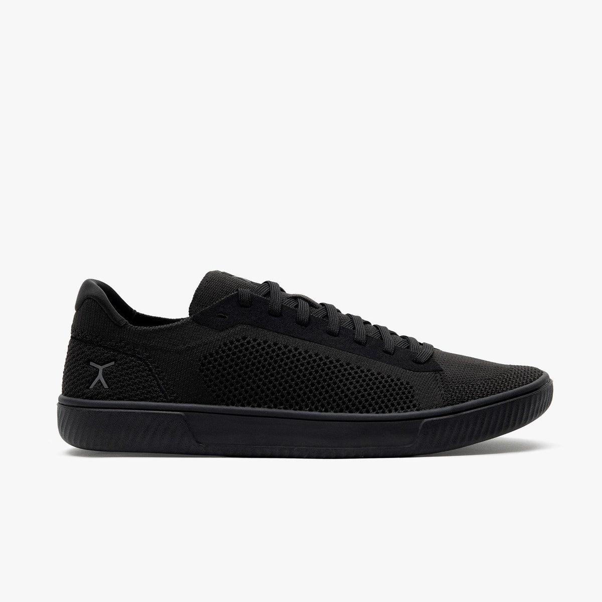 Adapt Knit Trainer - Black/Black - Flexible Trainer